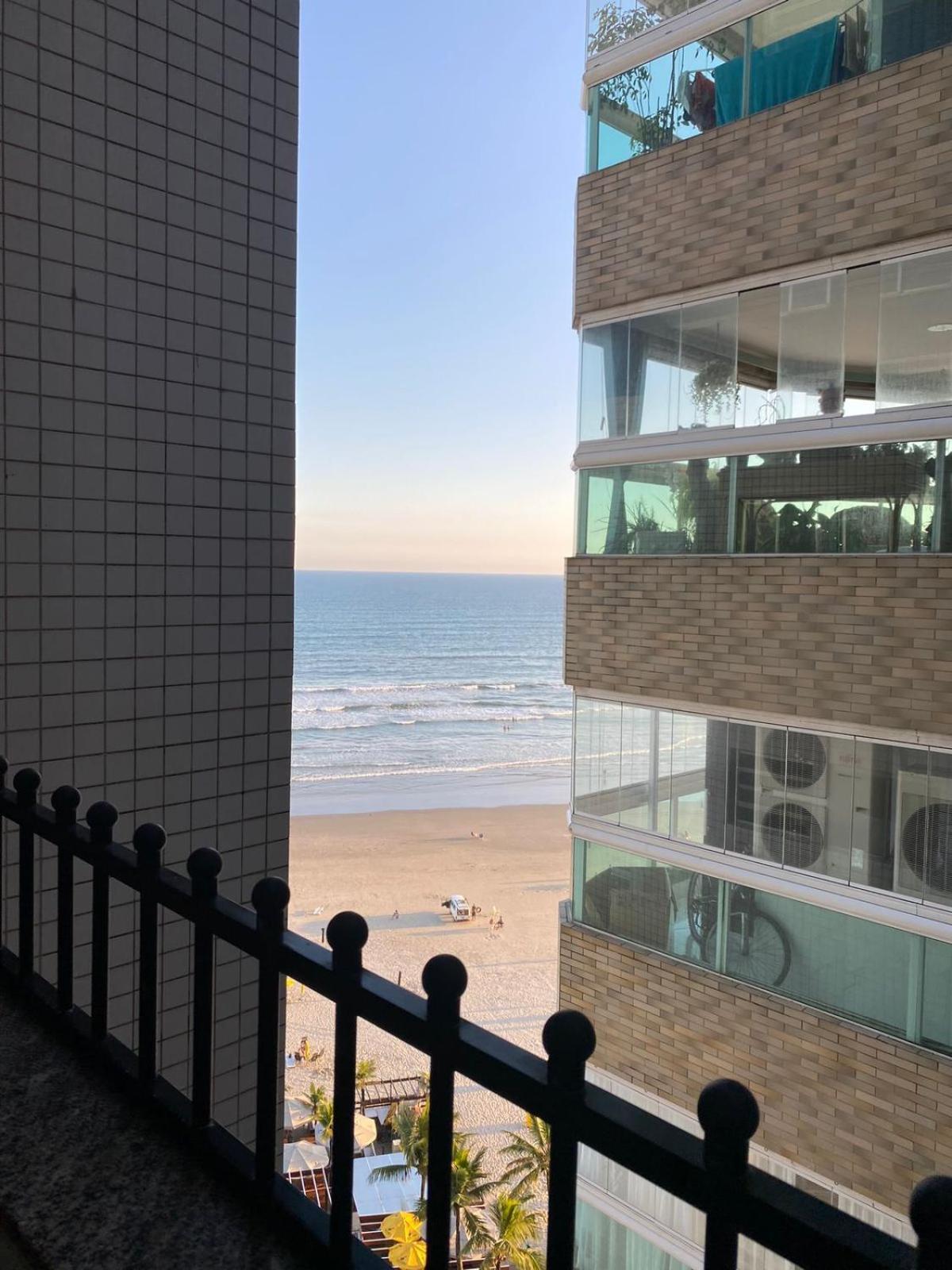 פראייה גראנדה Apartamento Kitnet Pe Na Areia Praia Ocian מראה חיצוני תמונה